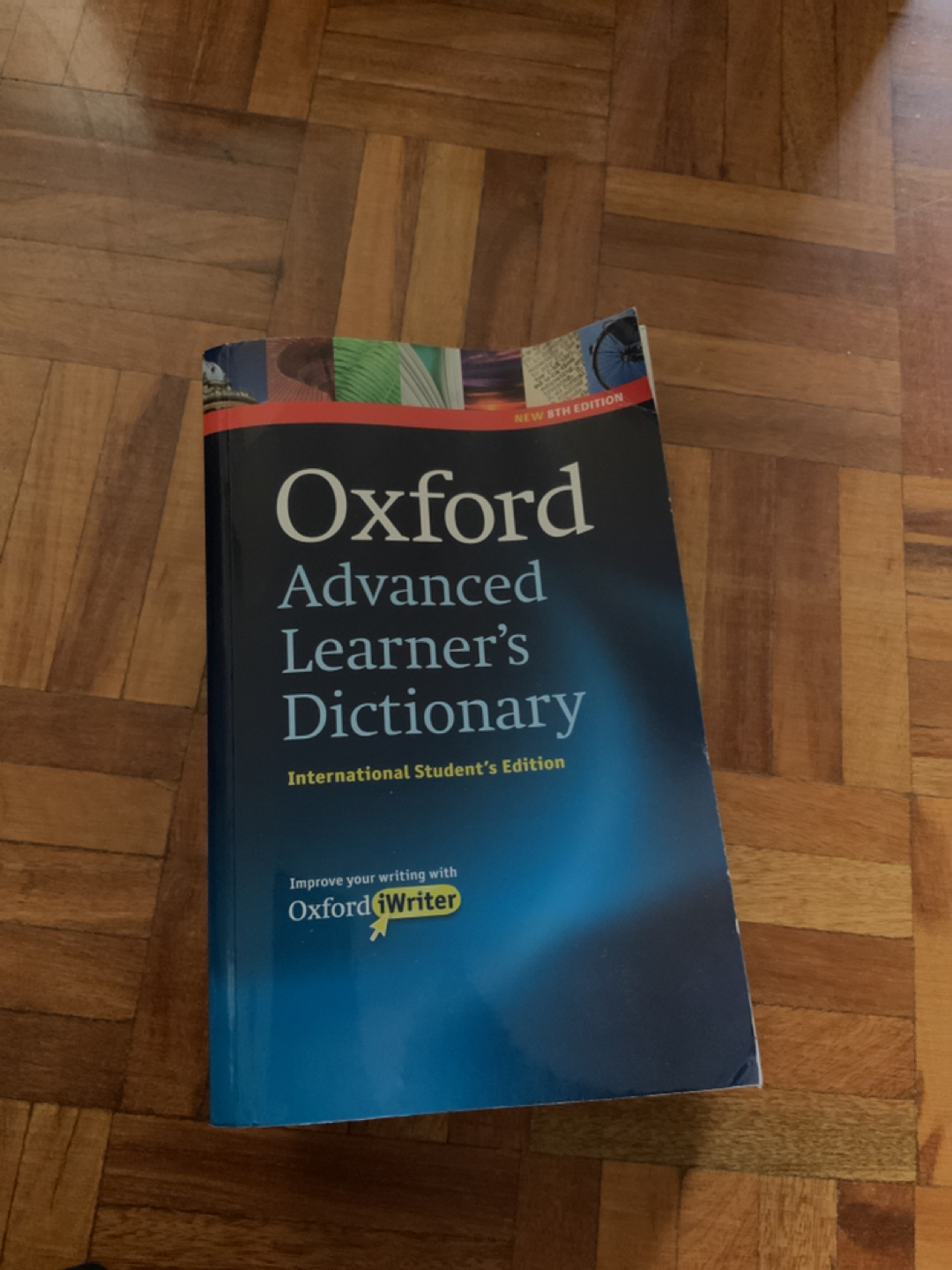 Oxford’s Learner Dictionary (with CD)