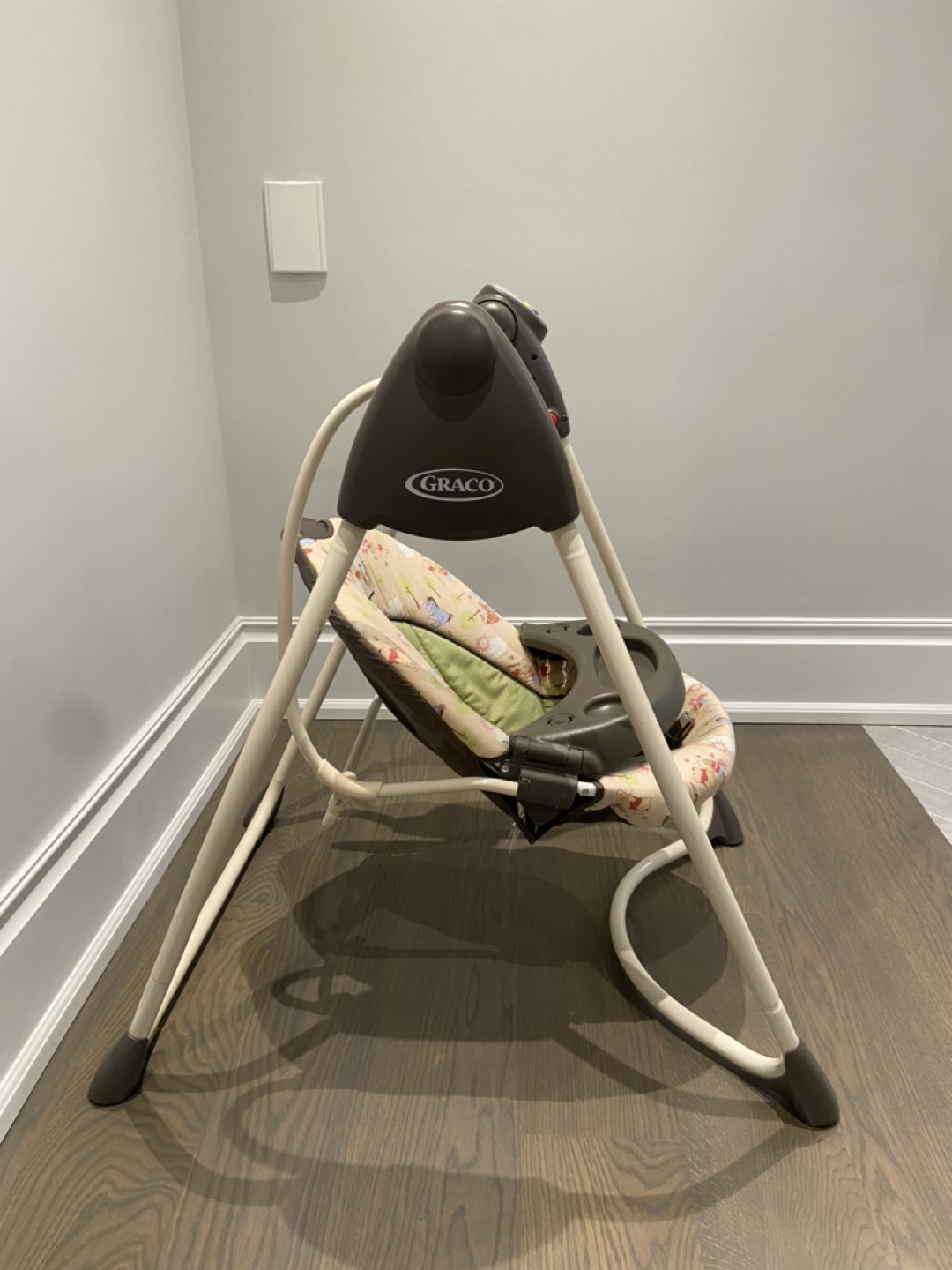 Graco Winnie the Pooh swing - photo 2