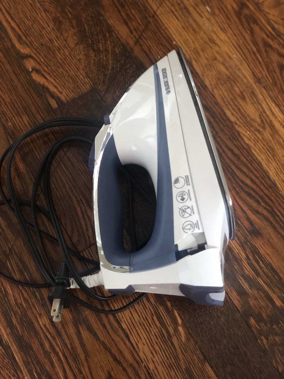 Black and decker iron - photo 2