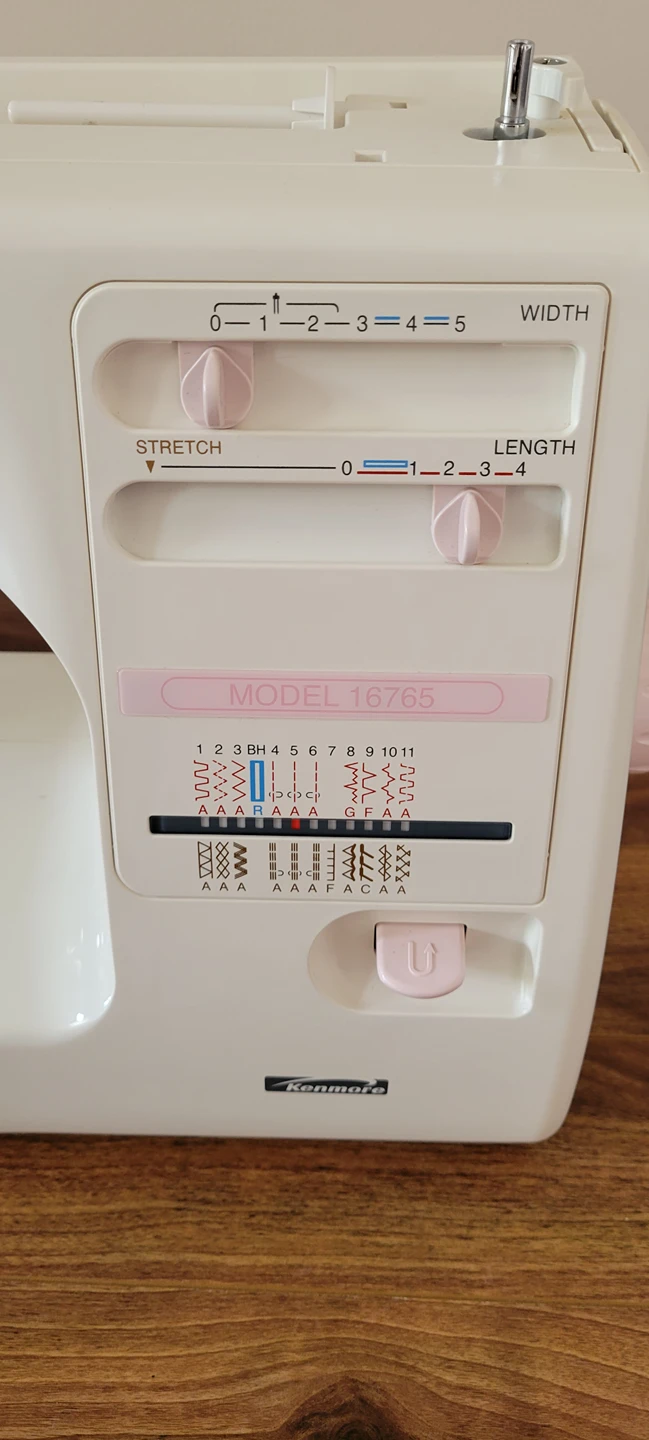 Sewing Machine -Kenmore Limited Edition image indicator(4)