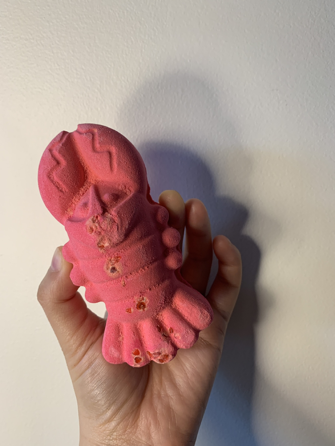 Lush - unused lobster bath bomb