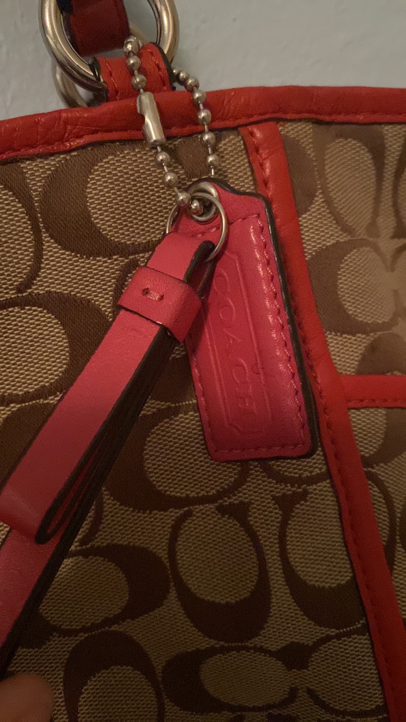 Authentic Coach Designer Handbag - photo 4