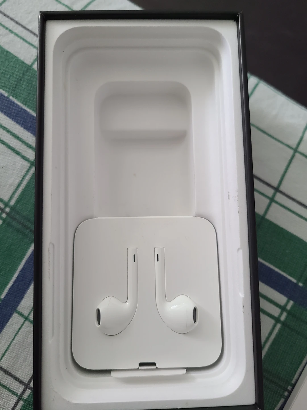 iphone 11 pro 256gb UNLOCKED to all carriers image indicator(3)