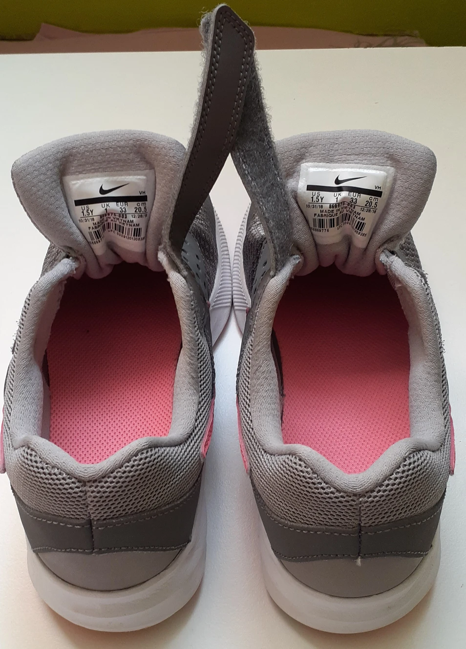 Girls Nike Shoes Grey/Pink - photo 3