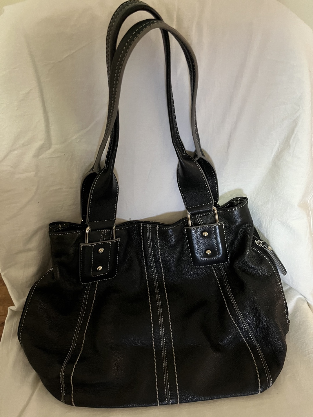 BRAND NEW Leather Purse image indicator(3)