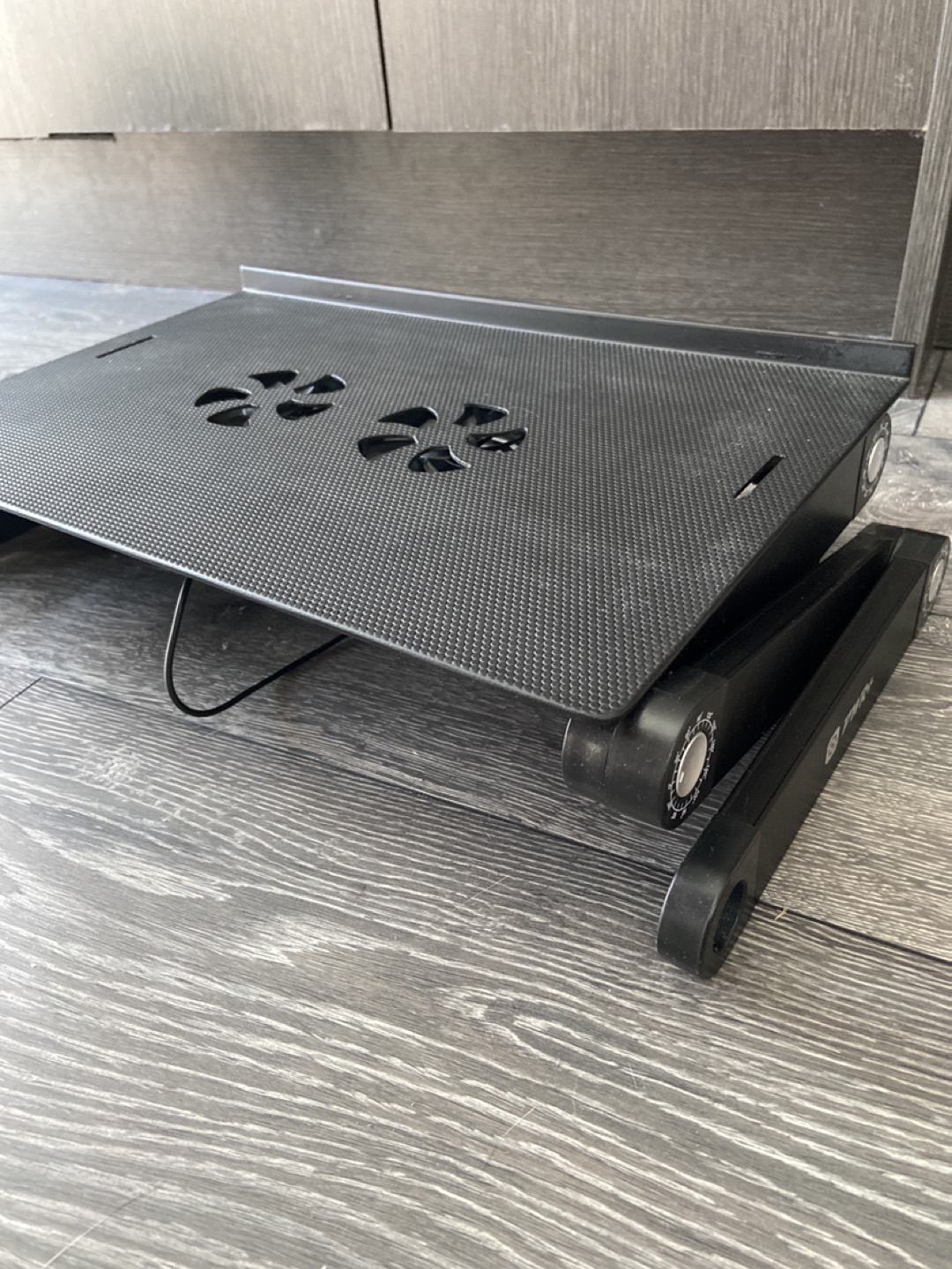 Pc/laptop stand with cooling fans - photo 2