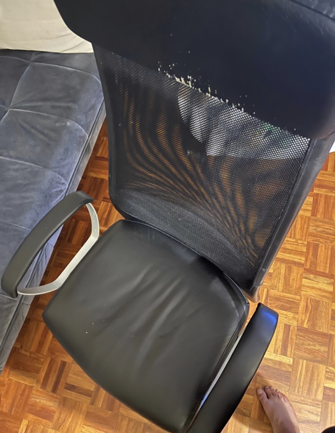 MOVING SALE Ikea Office Chair image indicator(2)