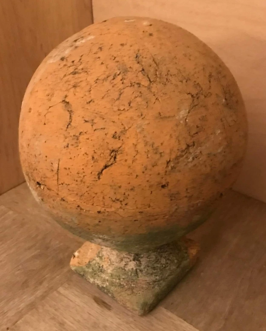 ANTIQUE TERRACOTTA FINIAL thumbnail