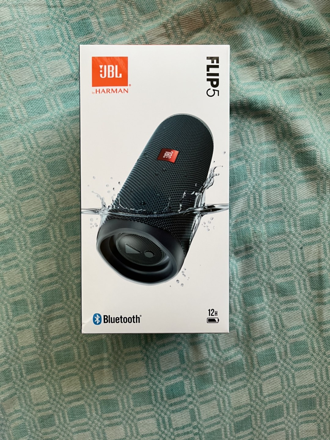 JBL flip 5 brand new waterproof speaker