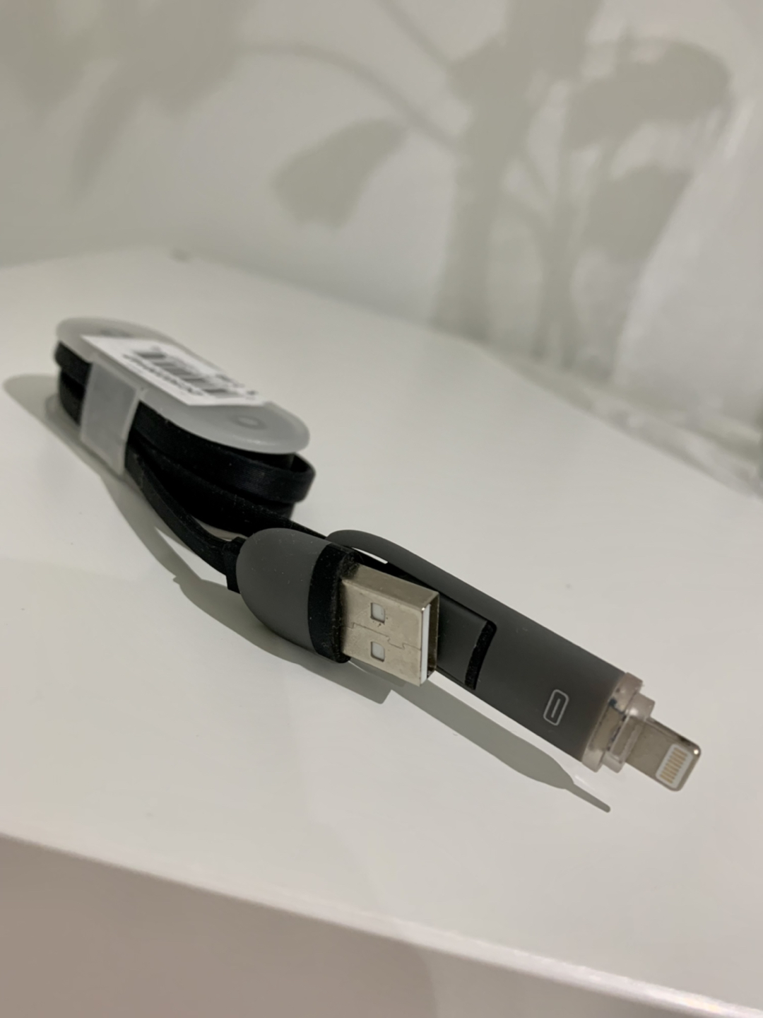 USB cable charger iPhones thumbnail