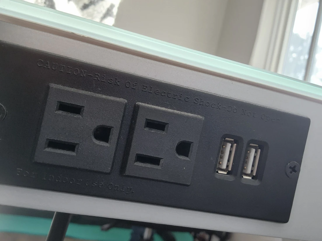White computer desk or study desk - photo 2