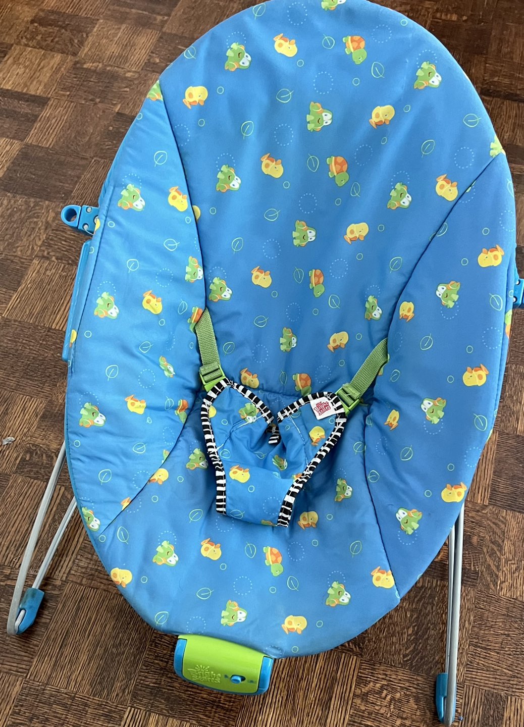 Bouncy chair thumbnail