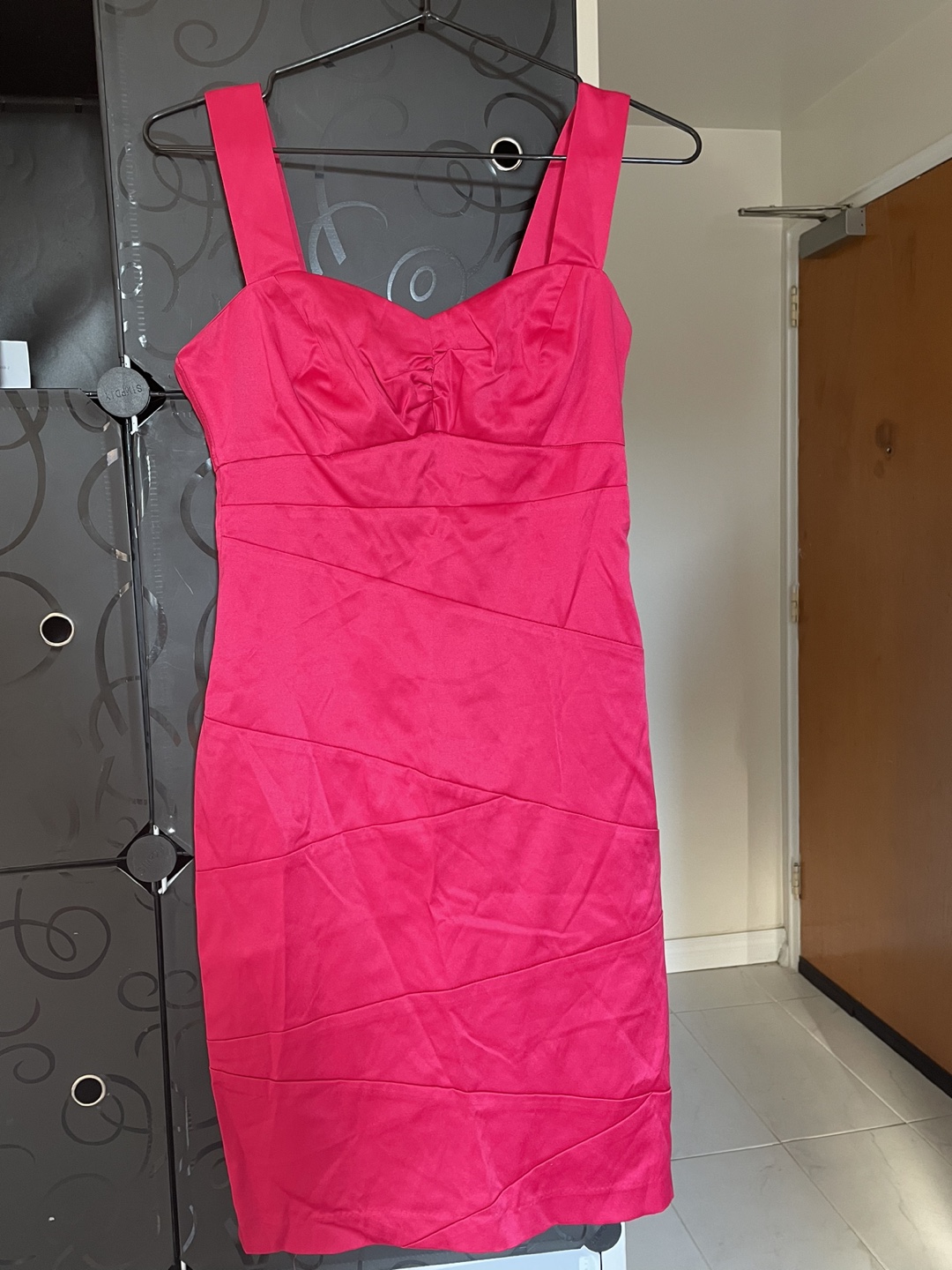 Womens Dresses thumbnail