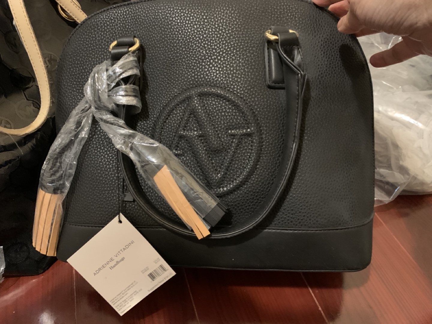 Adrienne Vittadini bag