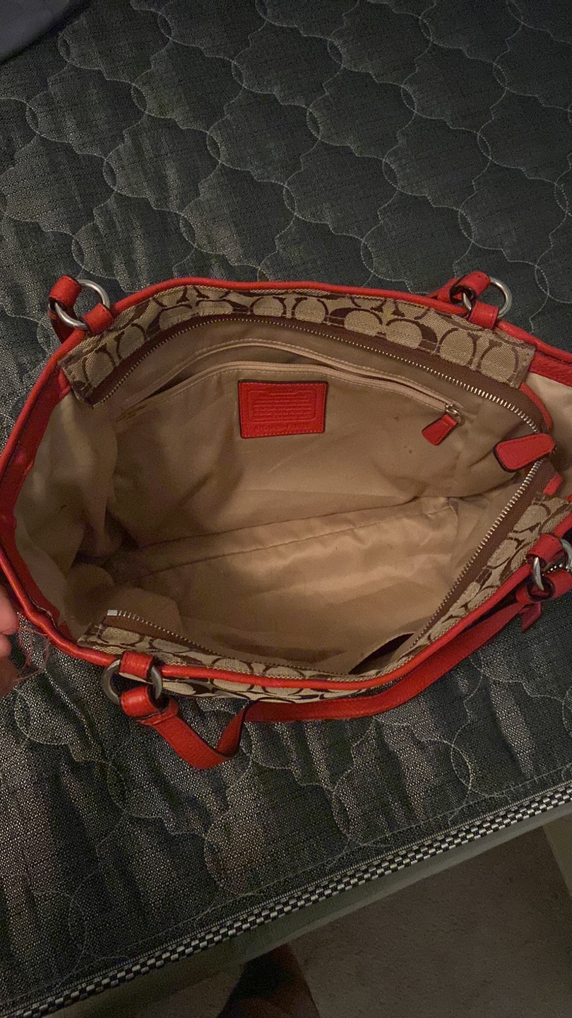 Authentic Coach Designer Handbag - photo 5