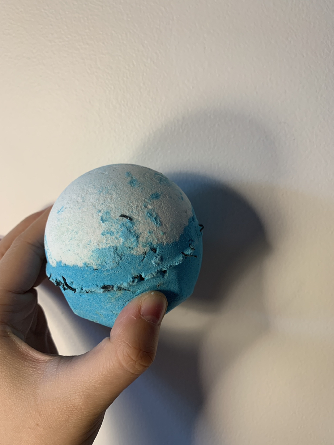 Lush - unused Big Blue bath bomb
