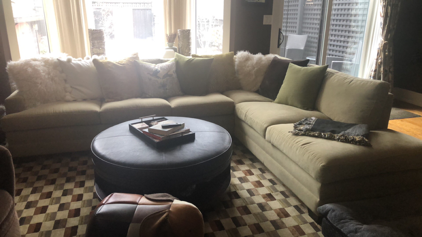 Spacious Sectional couch