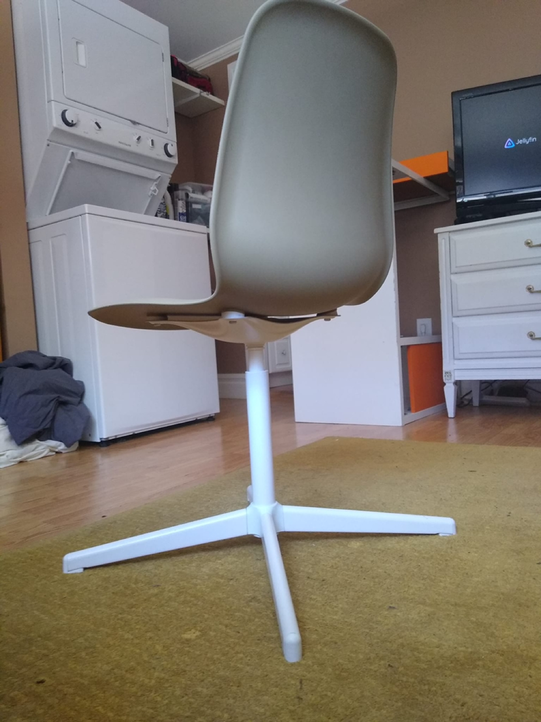 Chair - photo 2