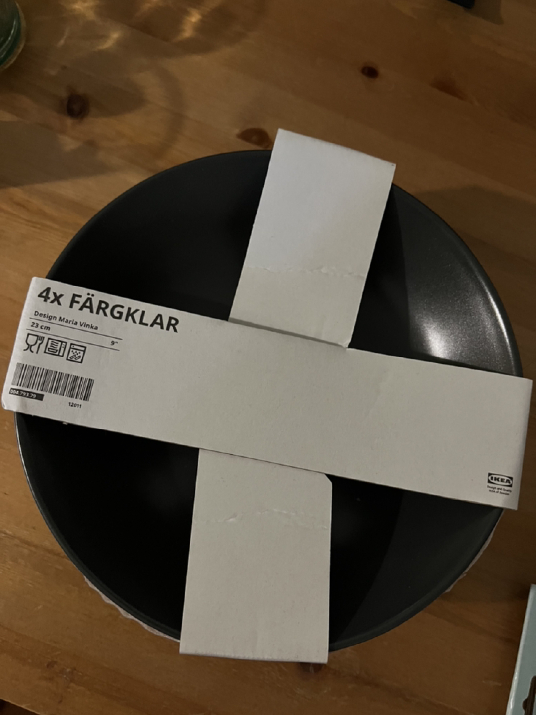 MOVING SALE! NEW IKEA Dining Plate (Fargklar) x4 thumbnail