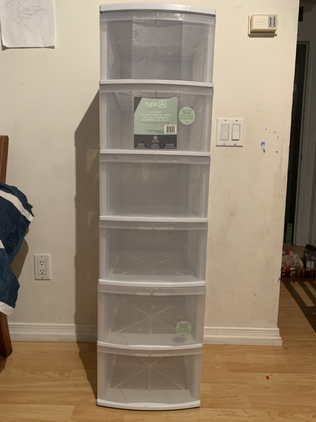 Plastic drawer