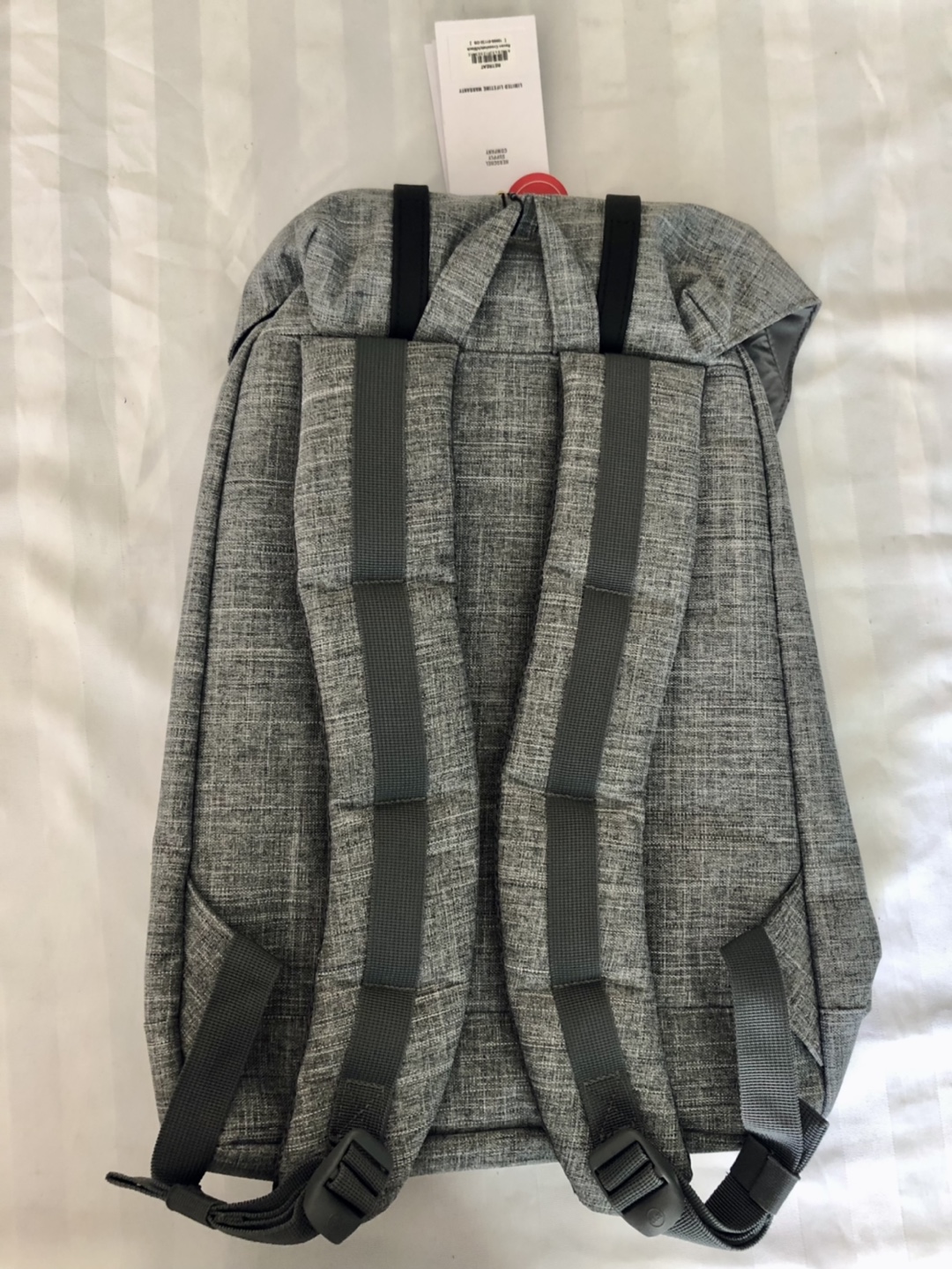 Herschel Retreat Backpack image indicator(2)