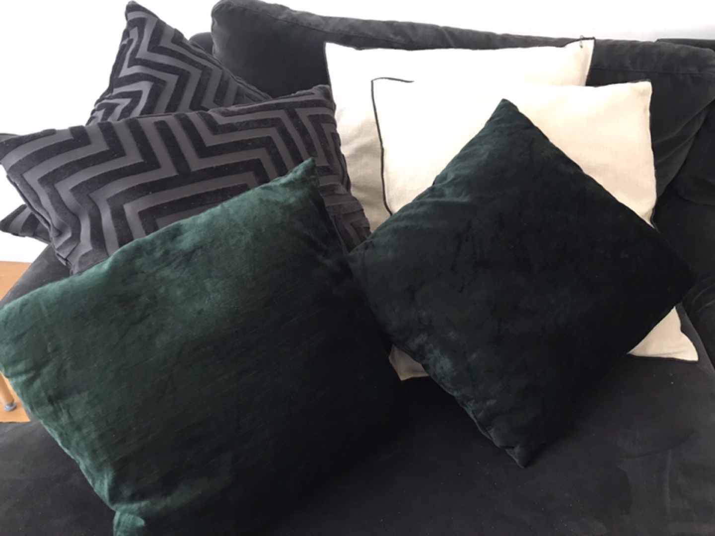 Set of 6 cushions -black, linen, forest green - photo 2