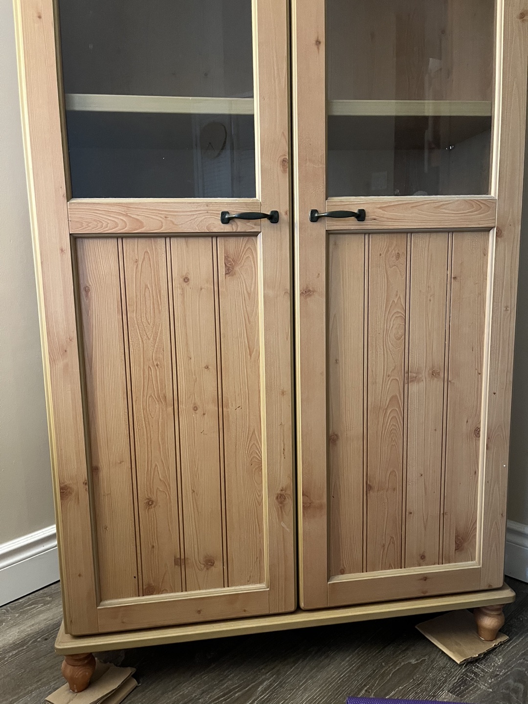 Bookcase with glass doors - photo 3