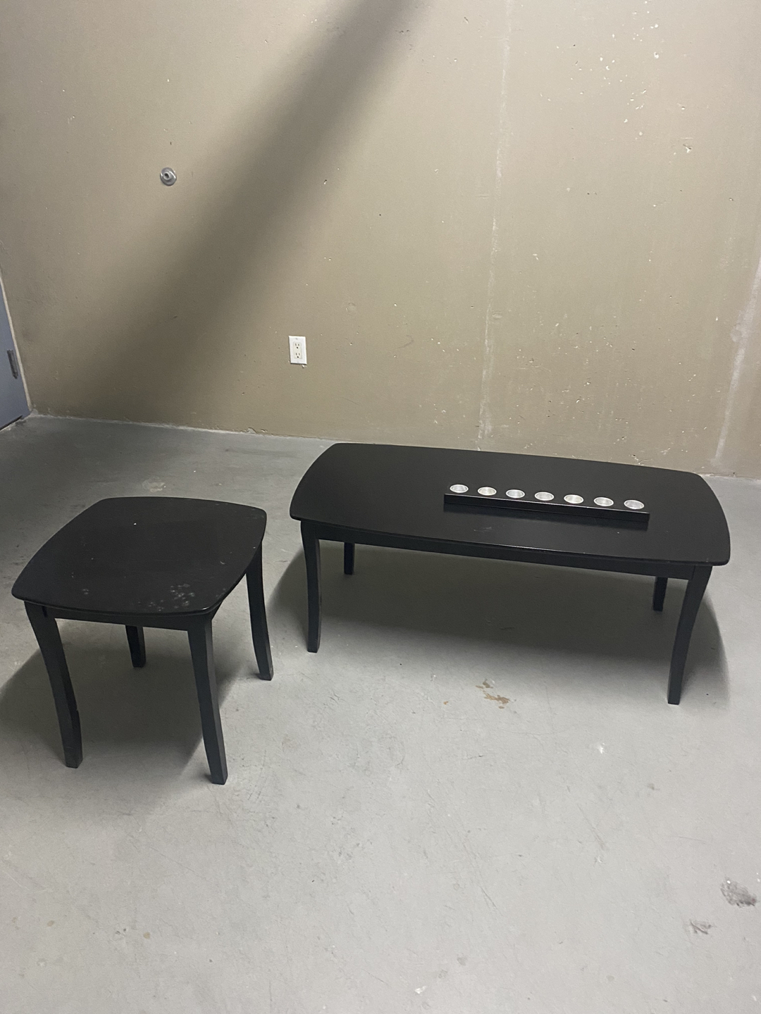 Price Drop: Coffee table & 2 side tables set - photo 3