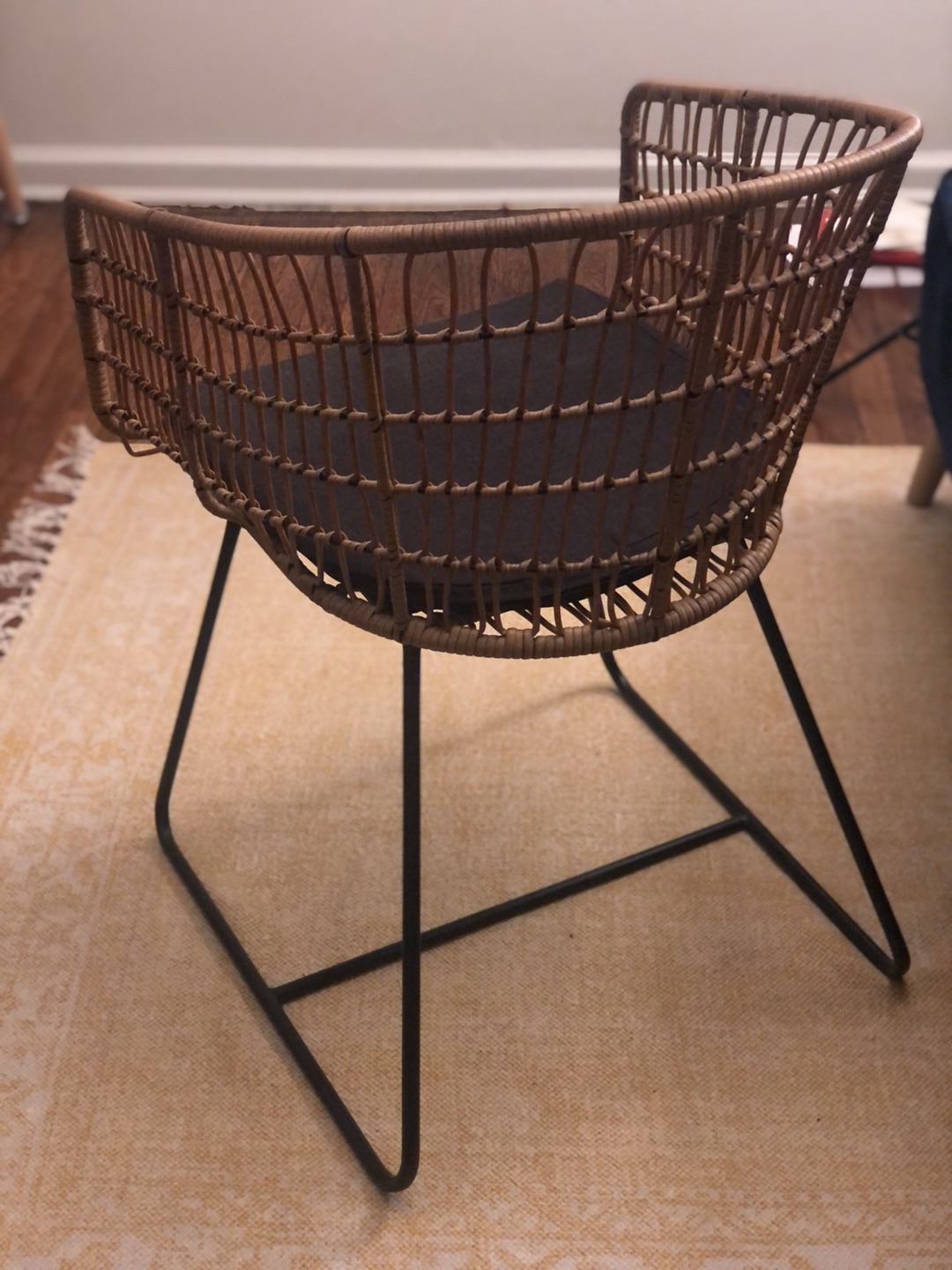 Beautiful Rattan Chair - photo 2