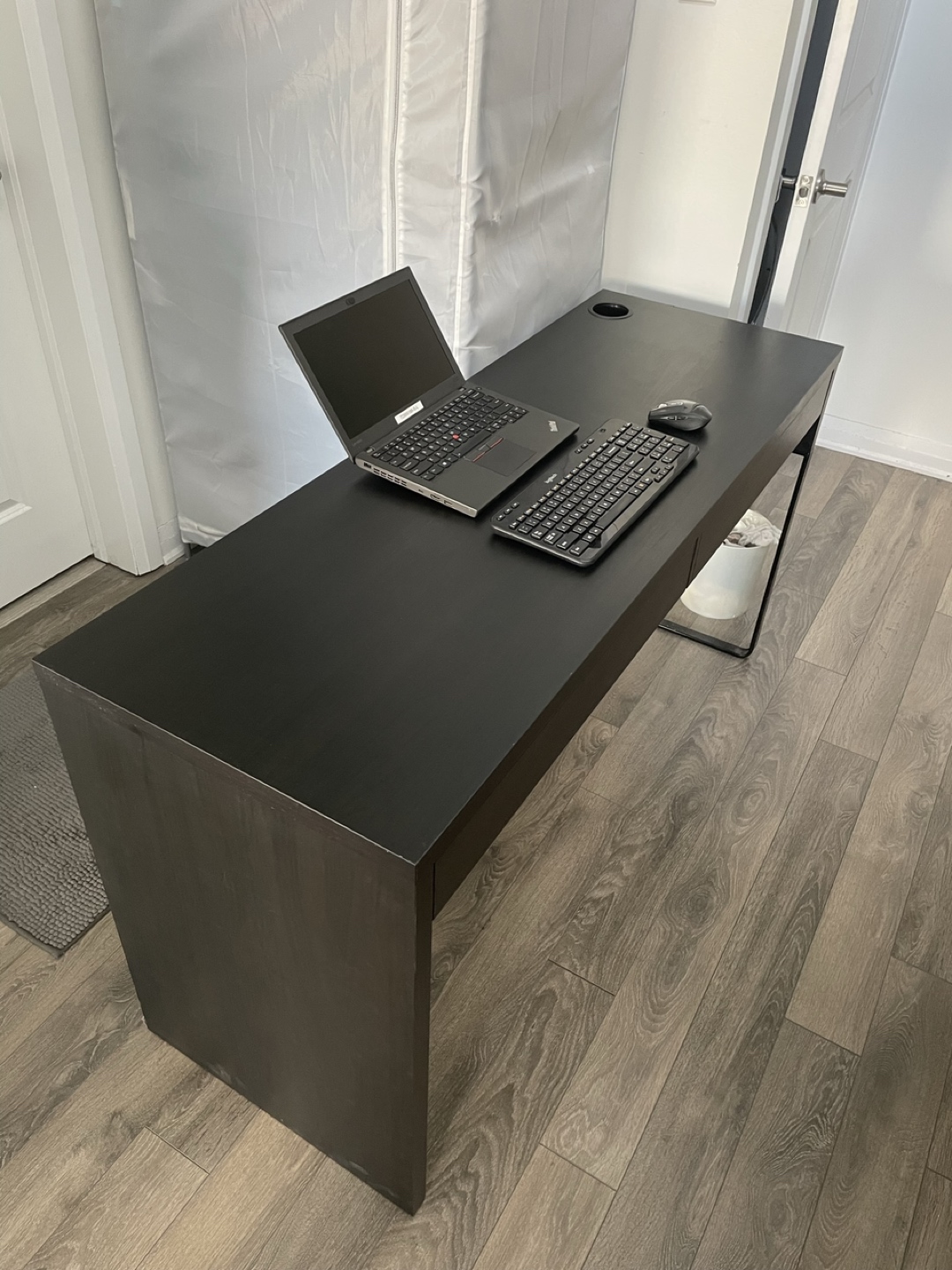 Desk (IKEA Micke) + Monitor stand image indicator(3)