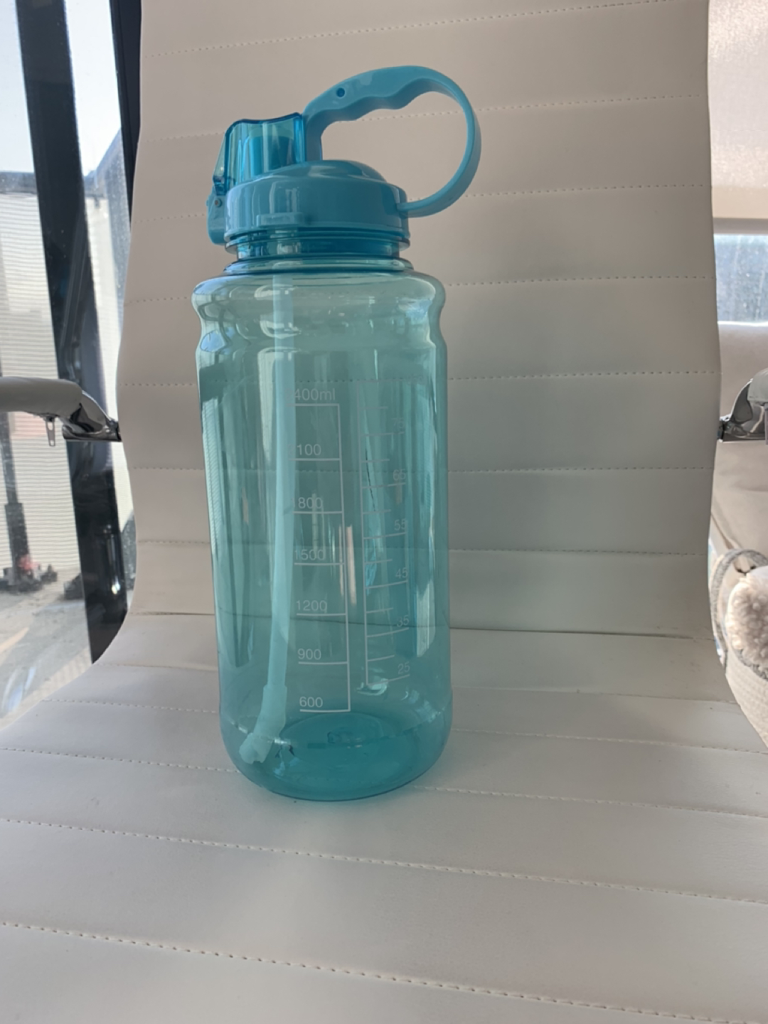 Super large water bottle
