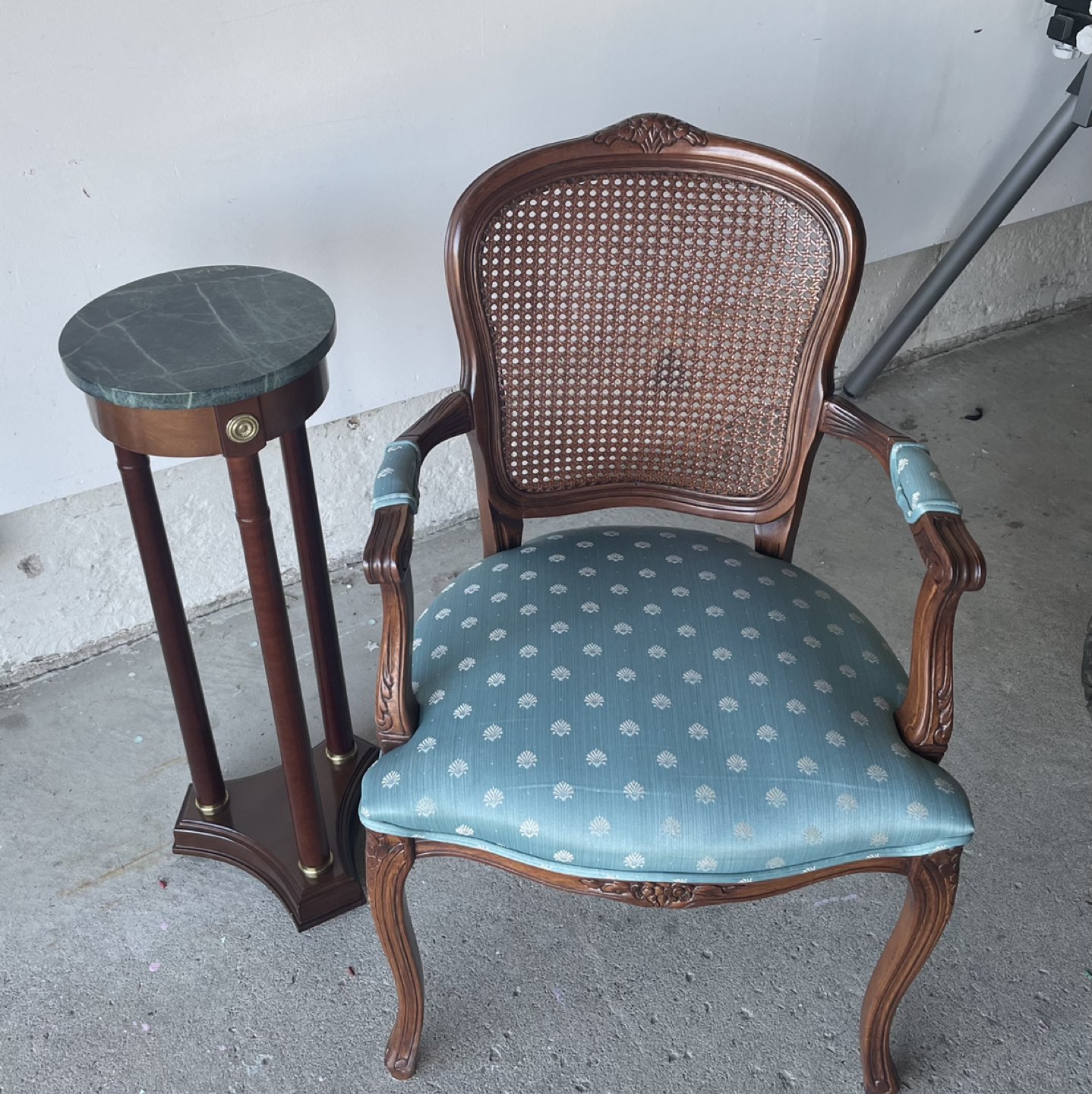 VINTAGE CHAIR AND SIDE TABLE thumbnail