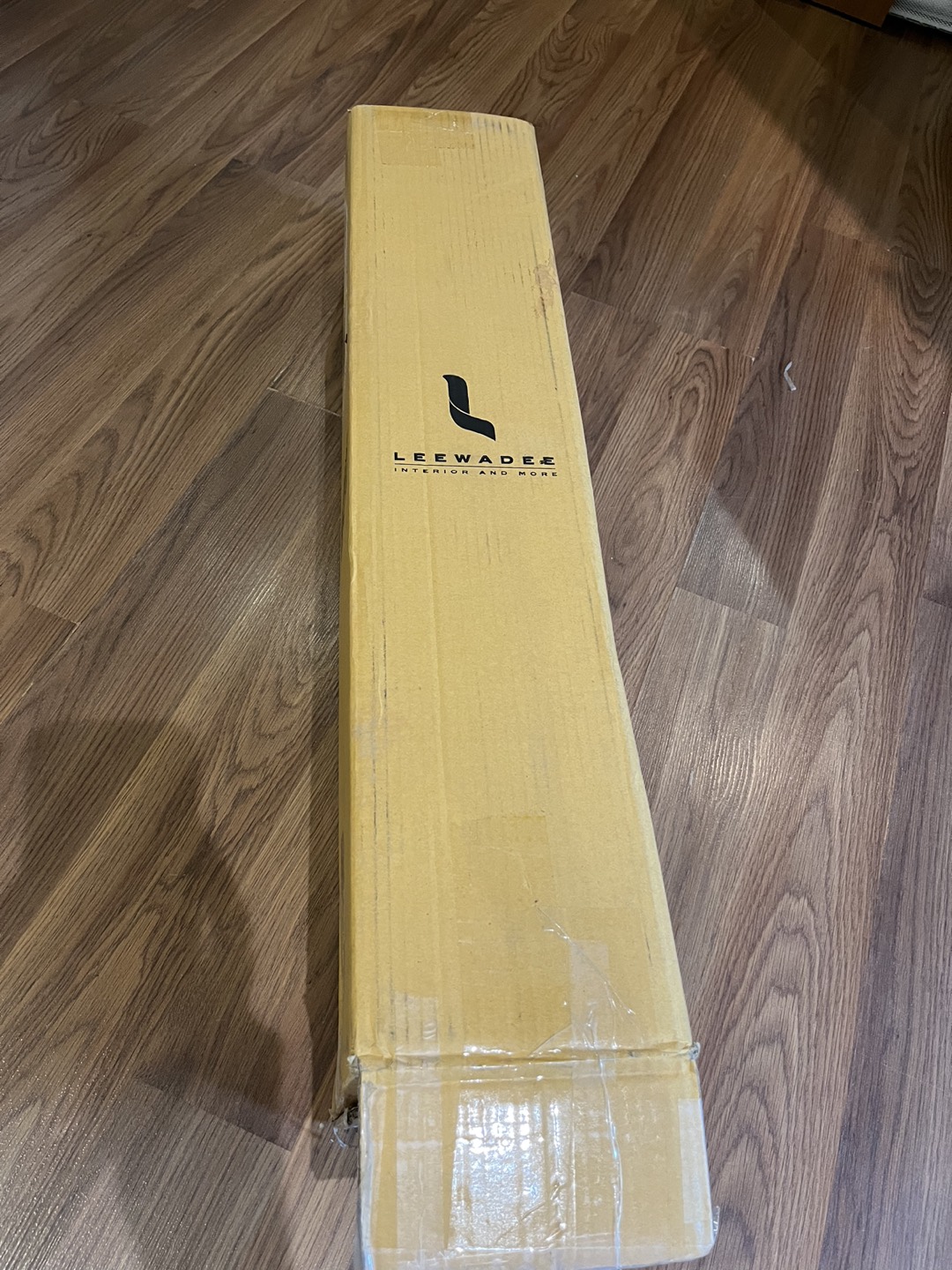 Large floor vase- Leewade interior brand 28 inches - photo 4