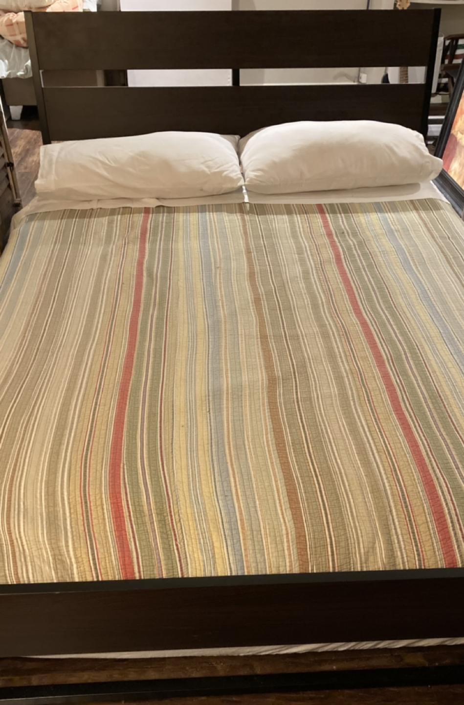 Queen size bed frame