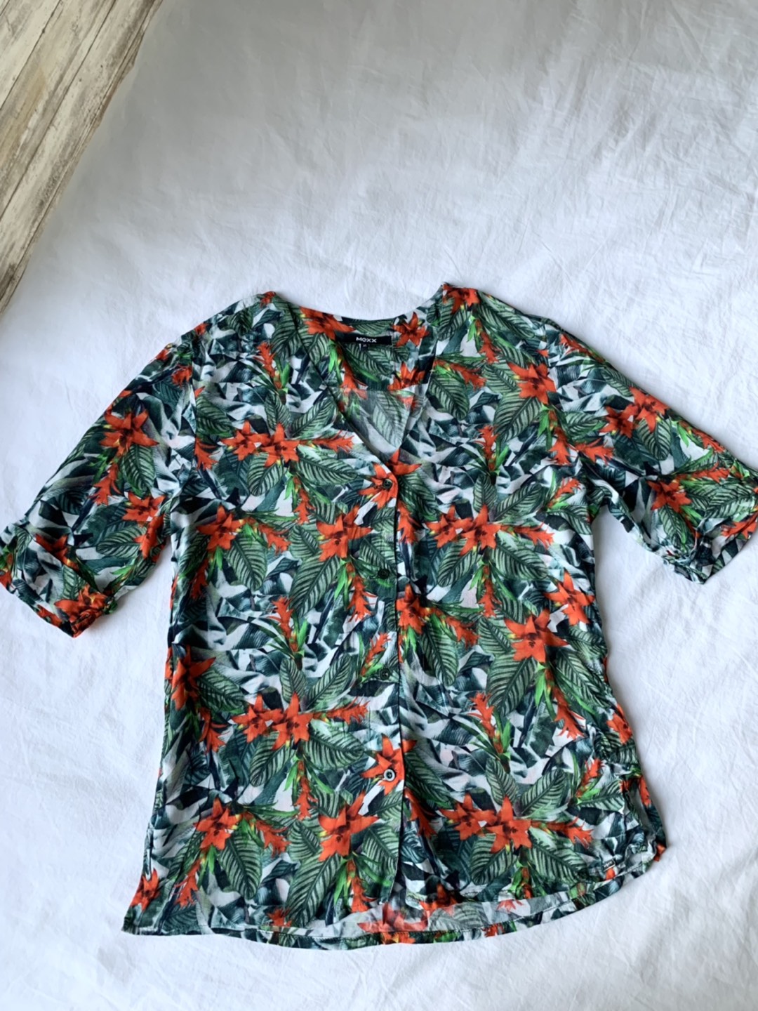 Summer shirt thumbnail