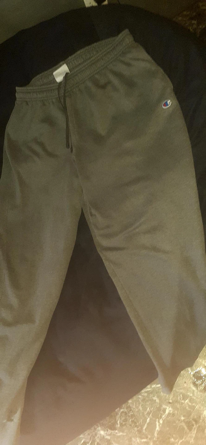 MENS CHAMPION SWEATS SIZE XXL ONLY $8 - photo 3