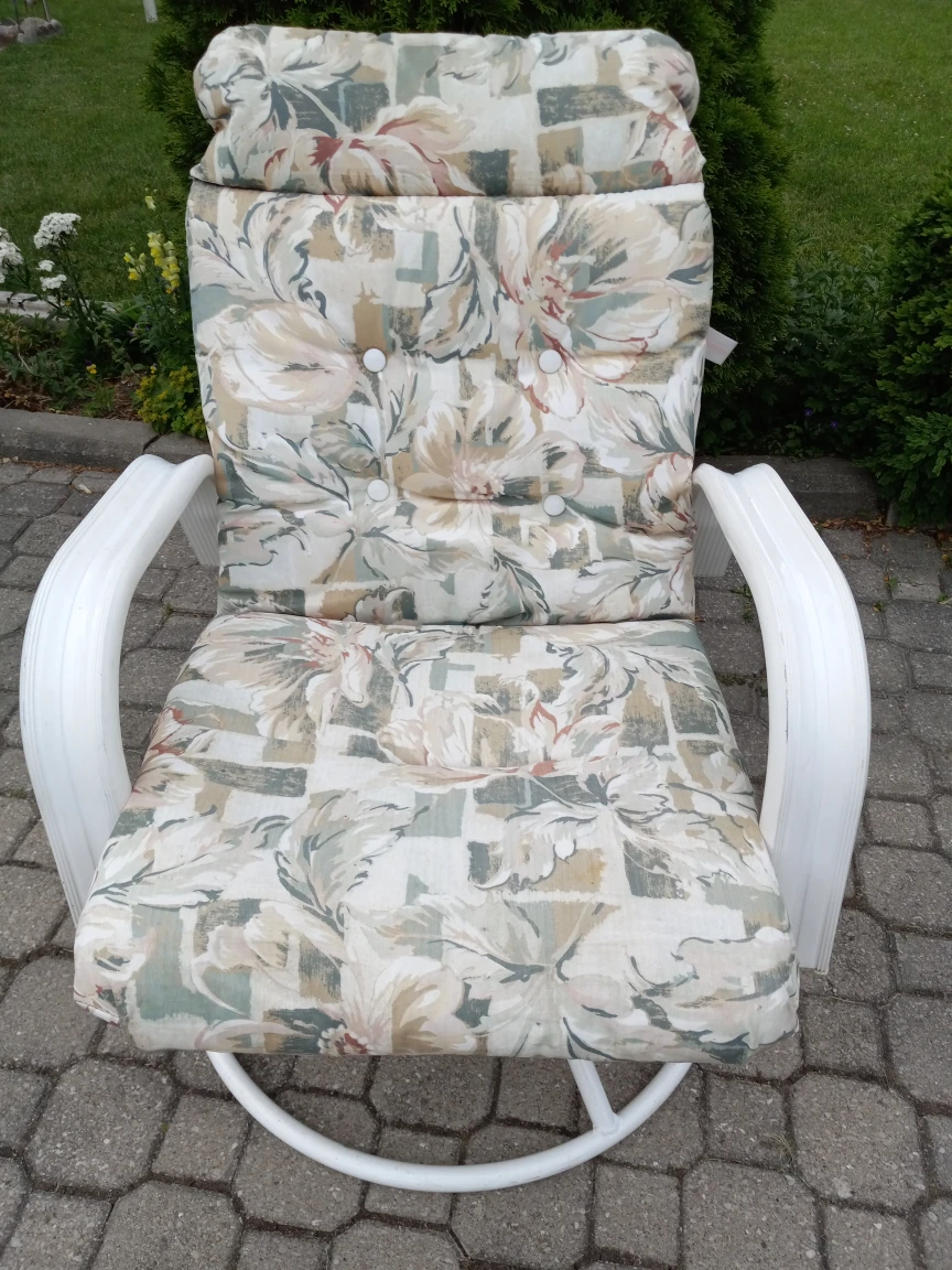 Swivel & Rocking chair thumbnail