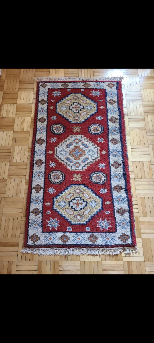 Antique Rug-2 x 4 ft #freecycle image indicator(2)
