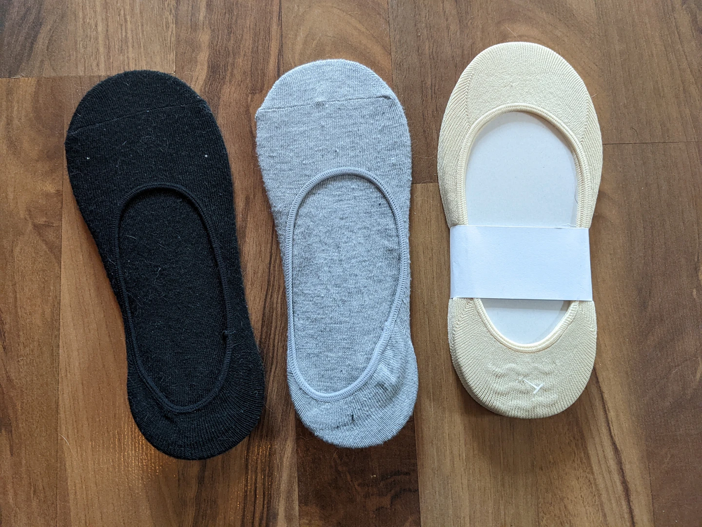 No show socks- 5 pairs total