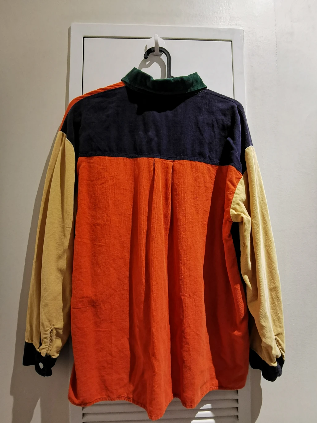 color pallet artist shirt size L - photo 2