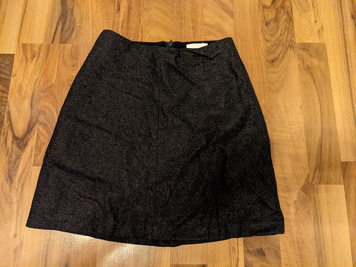 Aritzia Wilfred Skirt