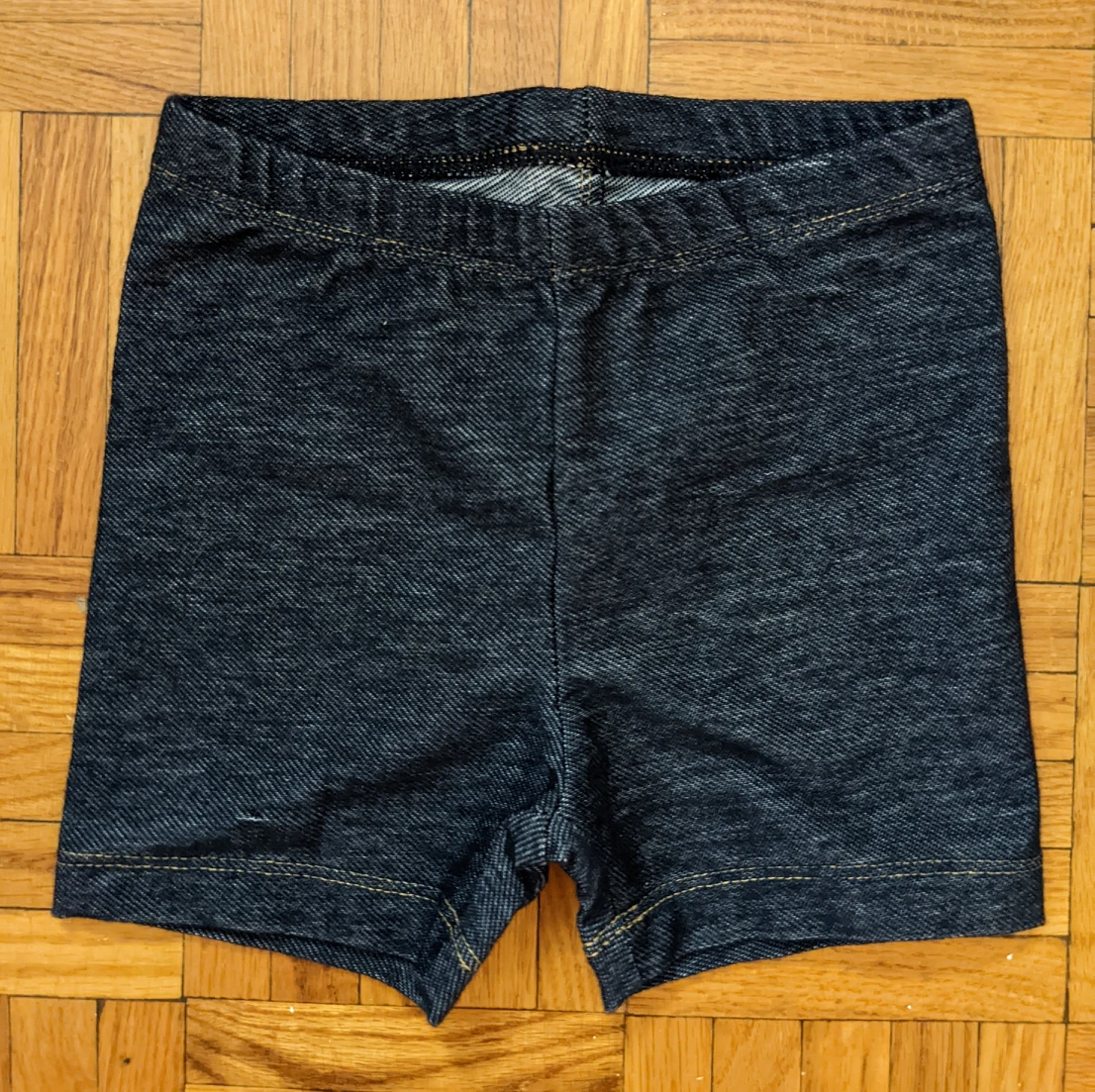 NEW - Toddler bike shorts - size 2T