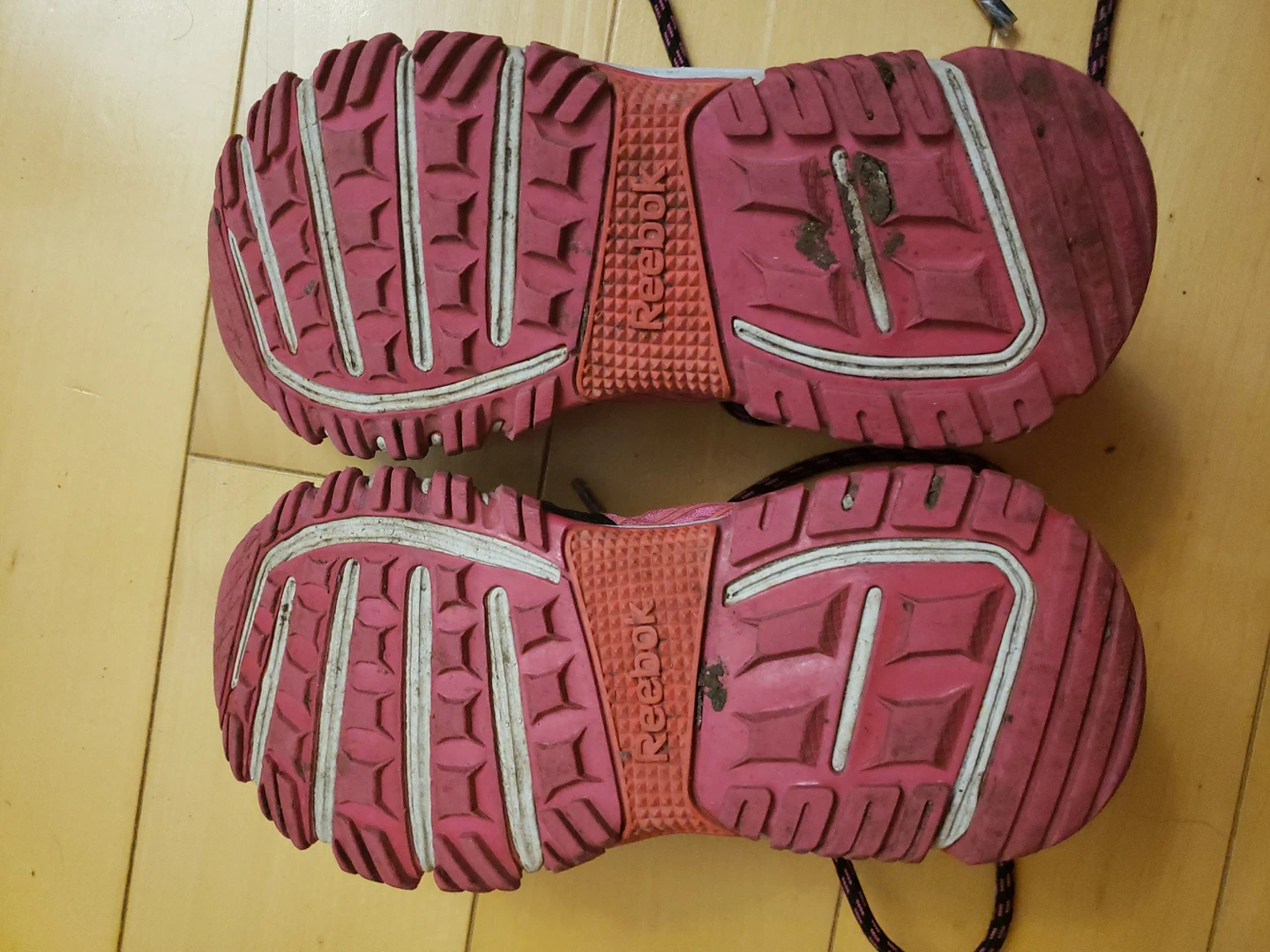 Reebok running shoes size 13 image indicator(2)