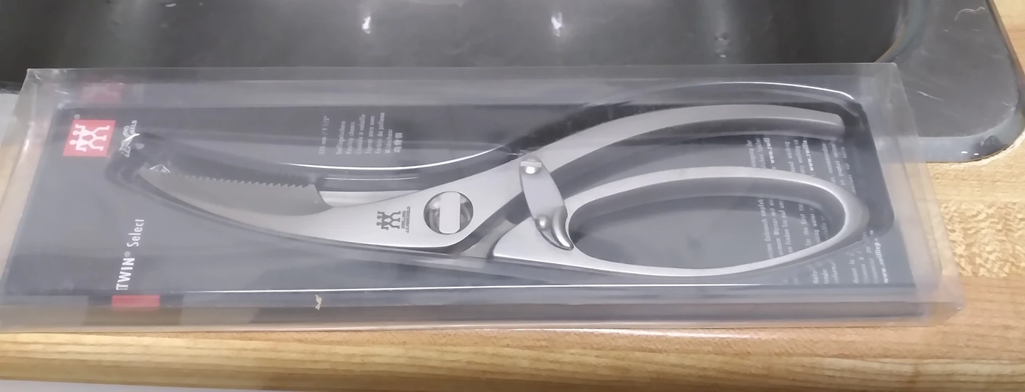 Zwilling J. A. Henckle Poultry Shears. New