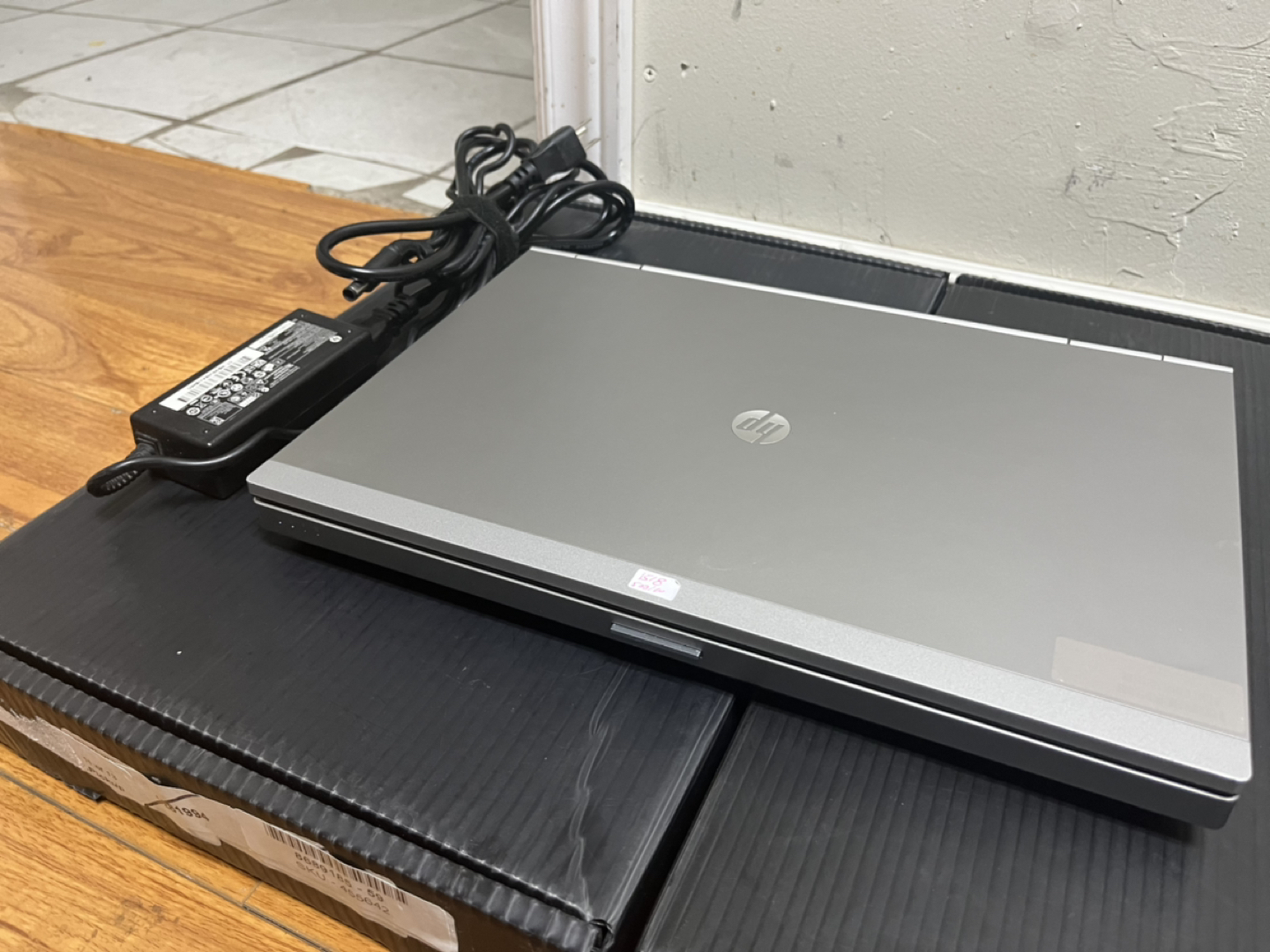 Core i7 intel 8 gb Ram 500 gb Storage HP Elitebook Good battery - photo 3