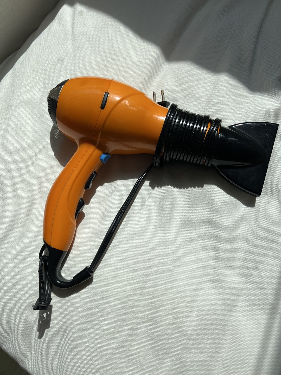Moving sale! Hair dryer - photo 2