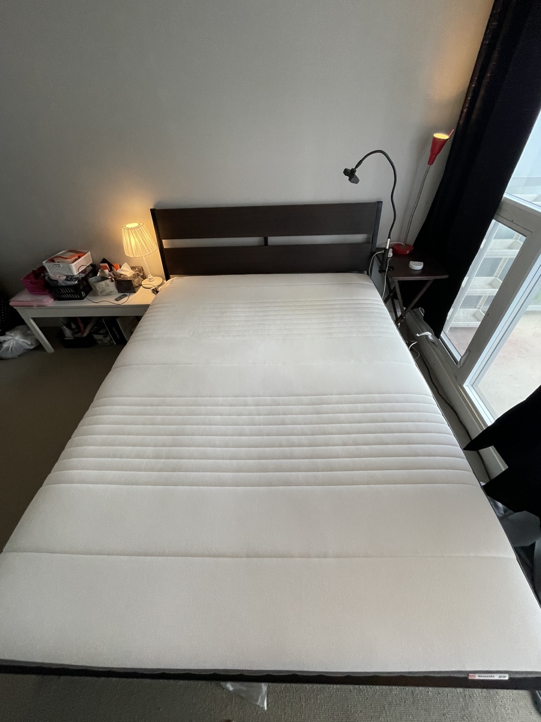 Ikea flbed frame & mattress Queen size