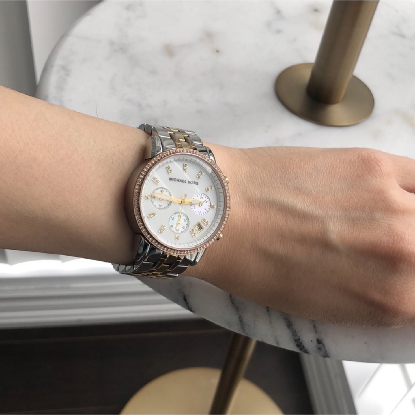 Michael Kors Watch- Excellent condition image indicator(7)