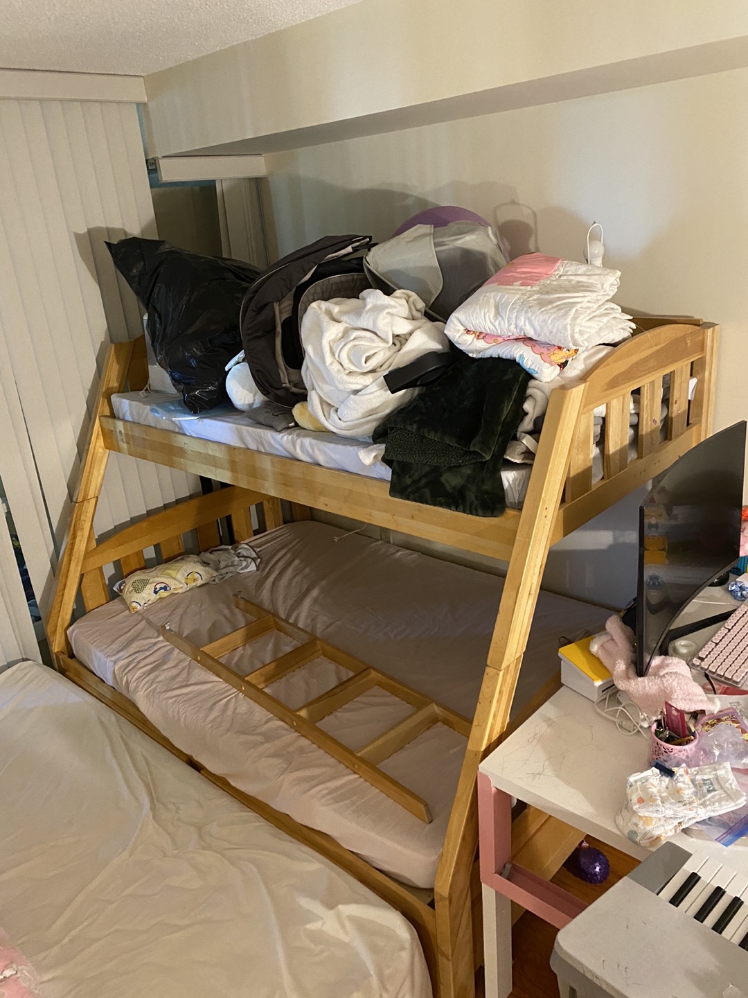 Solid wood Children’s bunk bed