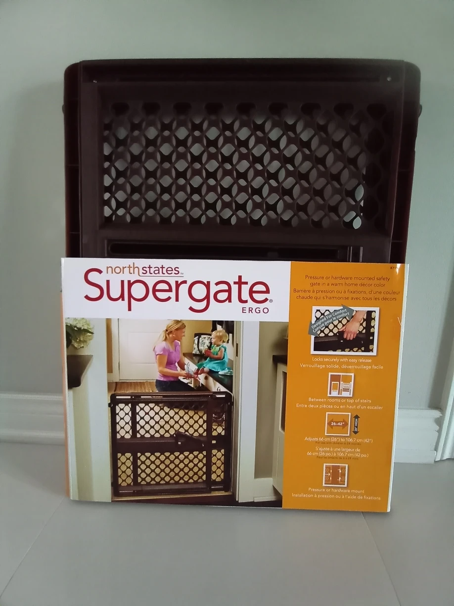 baby gate BN